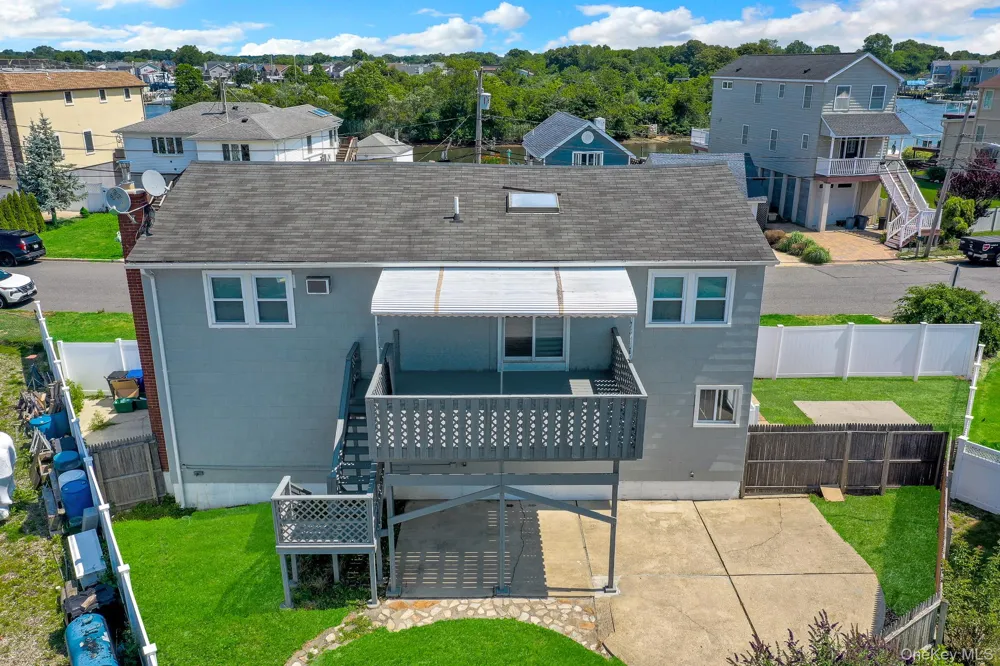 3612 Somerset Drive Seaford, NY 11783
