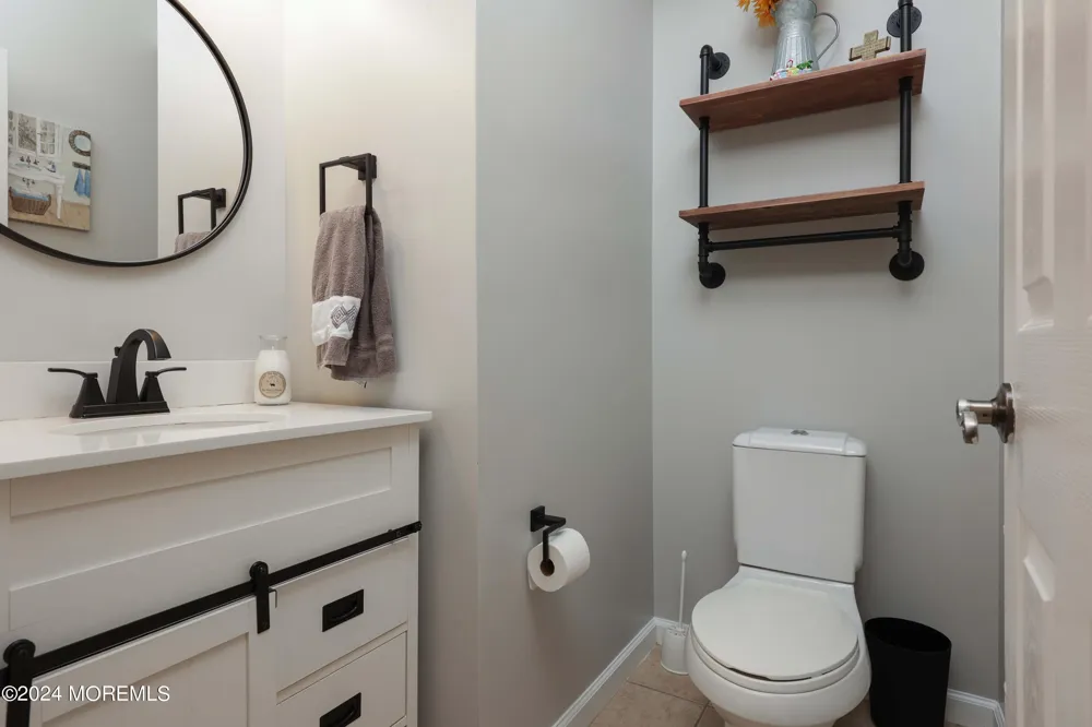 248 Hawthorne Lane Barnegat, NJ 08005