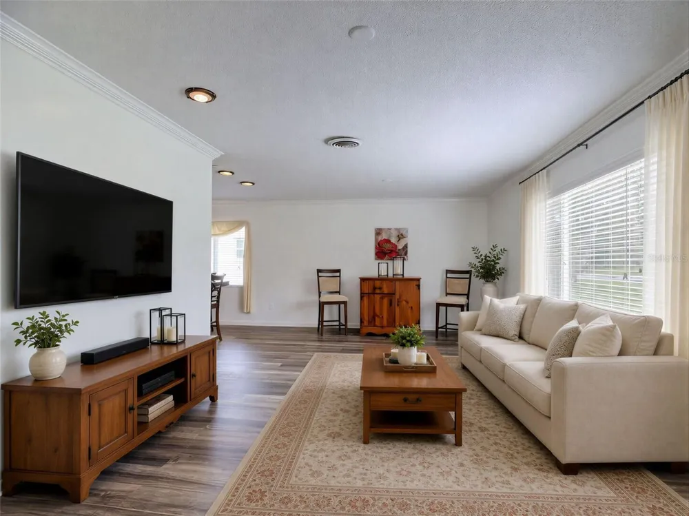 1231 NEWPORT AVENUE Lakeland, FL 33801