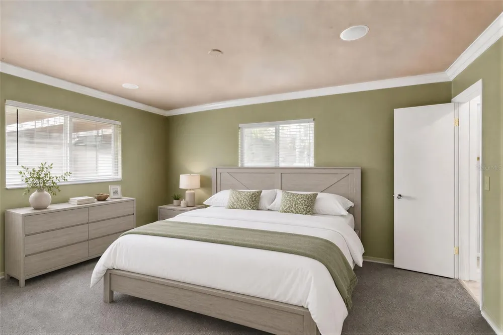 1231 NEWPORT AVENUE Lakeland, FL 33801
