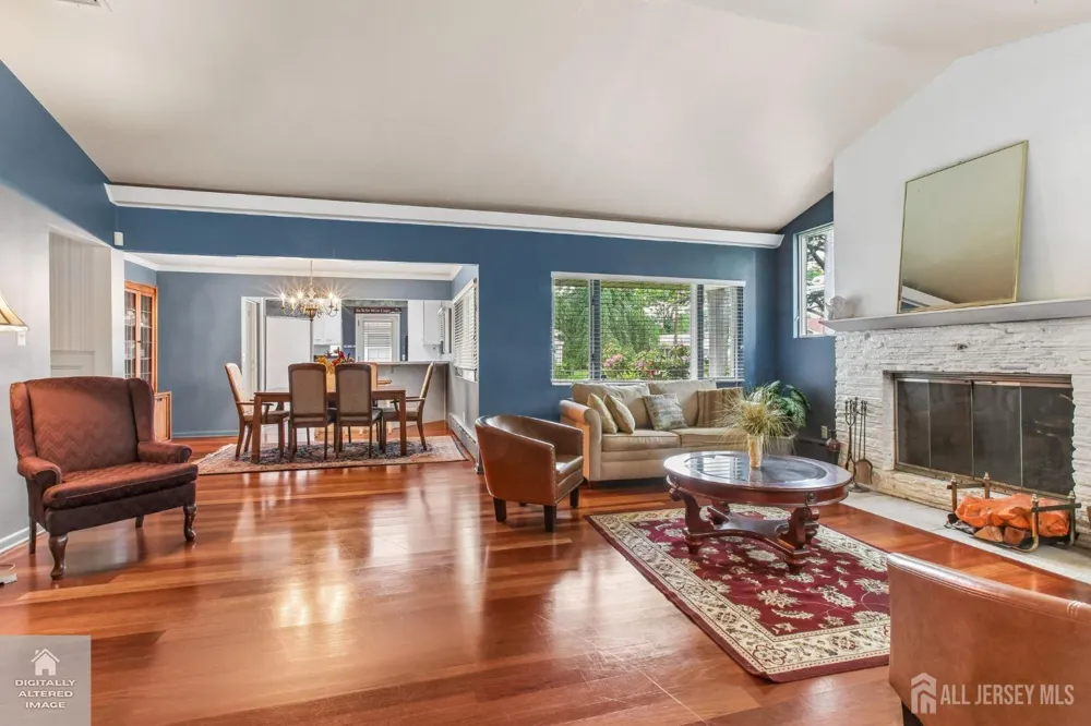 4 Taylor Drive New Brunswick, NJ 08901
