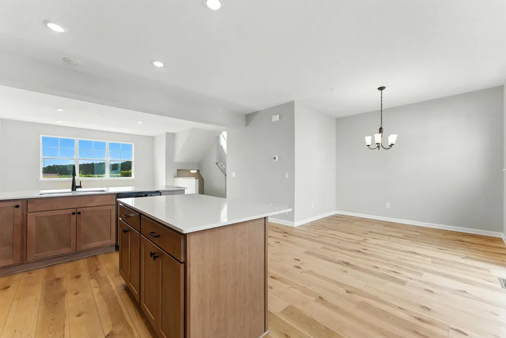 10368 Birchwood Circle Victoria, MN 55318