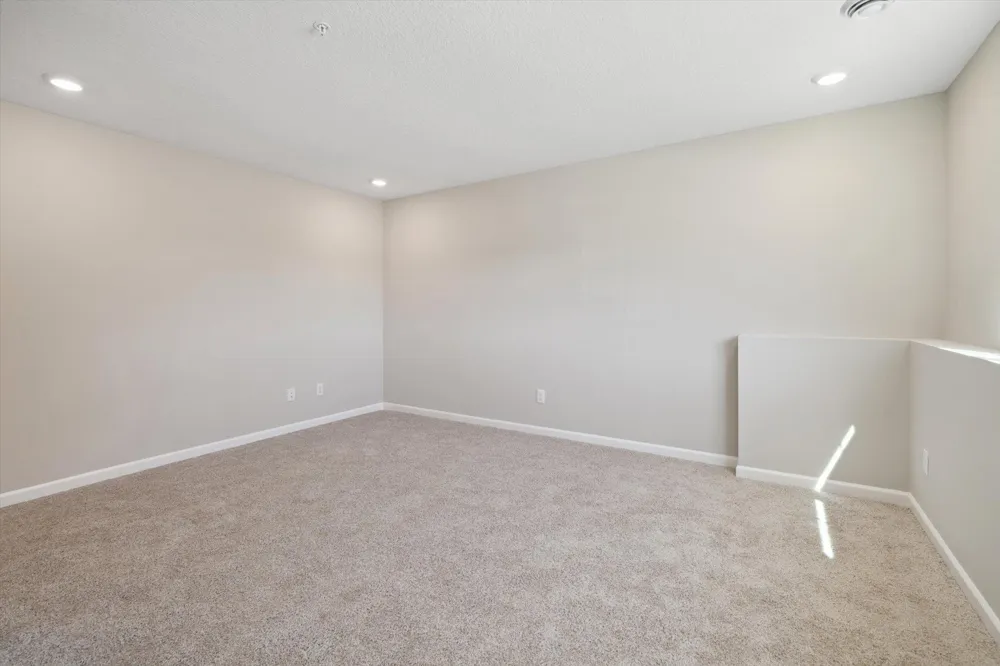 10364 Birchwood Circle Victoria, MN 55318