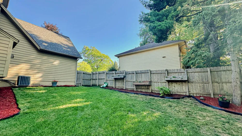 5440 Riverwood Lane Savage, MN 55378