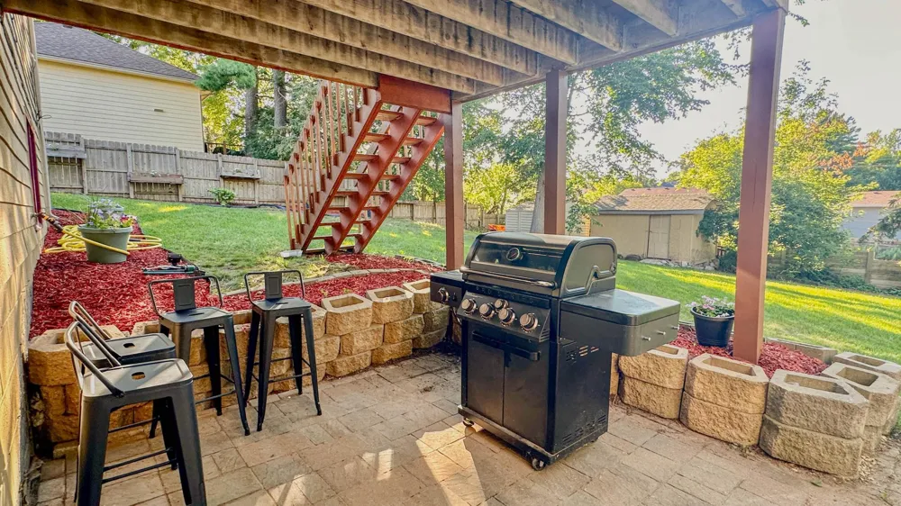 5440 Riverwood Lane Savage, MN 55378