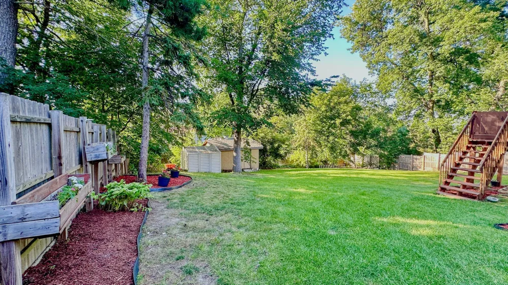 5440 Riverwood Lane Savage, MN 55378