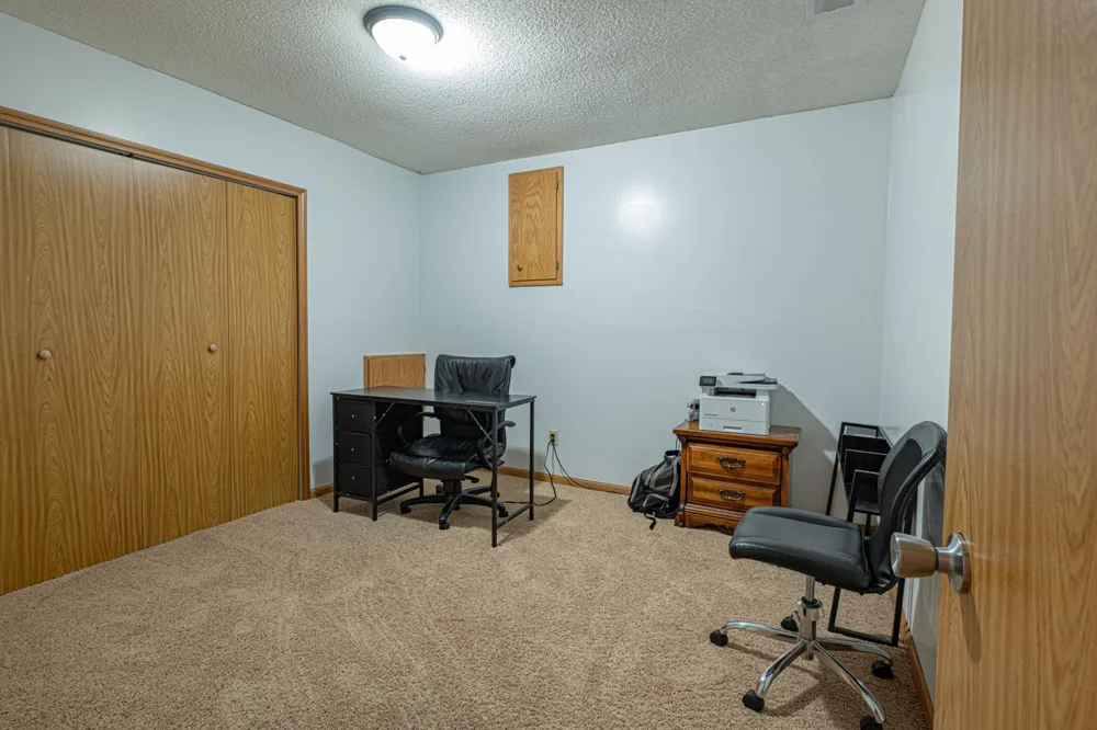 5440 Riverwood Lane Savage, MN 55378