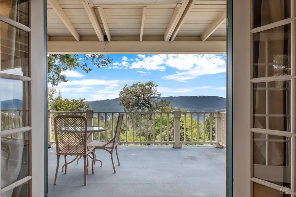 3250 Trinity Road Glen Ellen, CA 95442