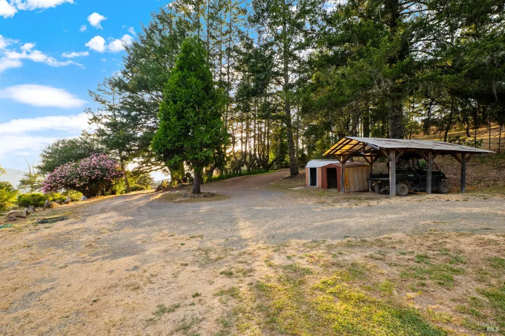 3250 Trinity Road Glen Ellen, CA 95442