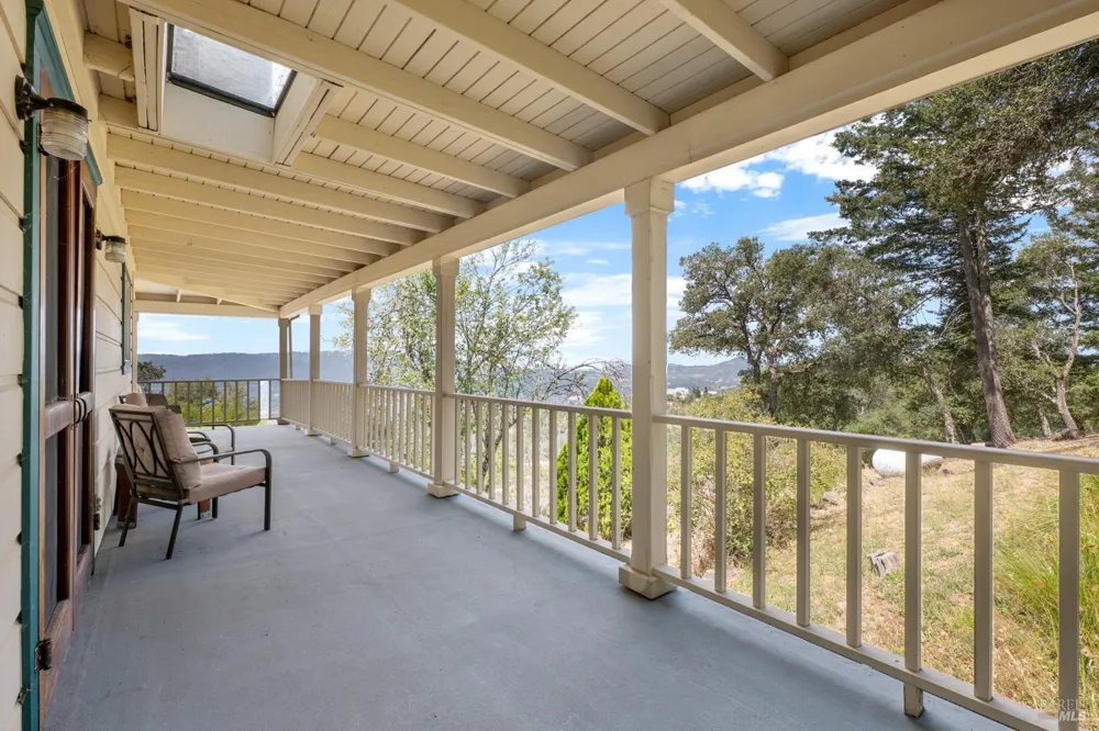 3250 Trinity Road Glen Ellen, CA 95442