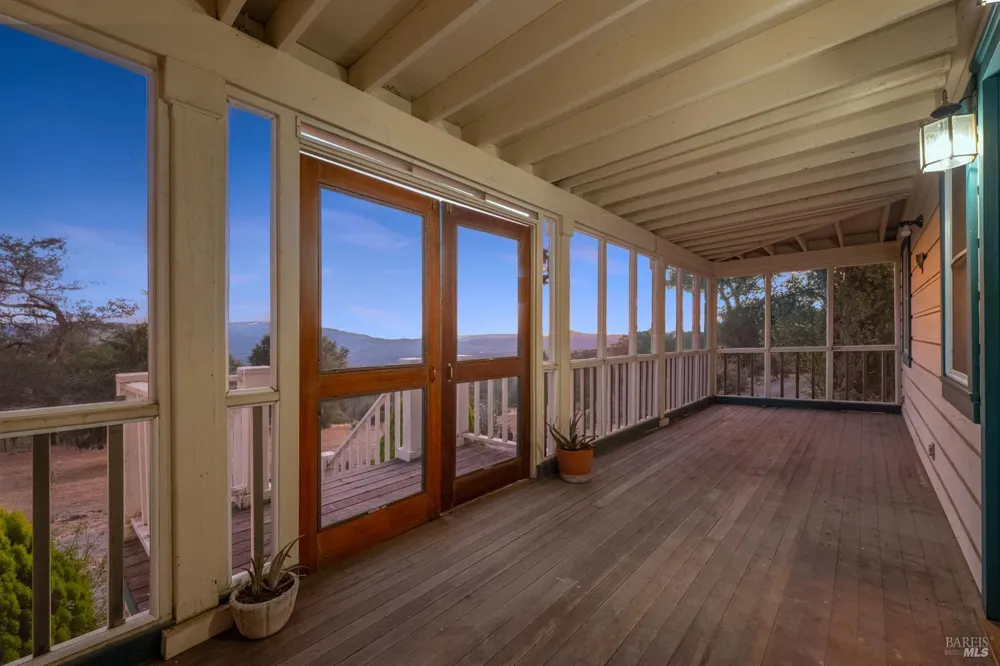 3250 Trinity Road Glen Ellen, CA 95442