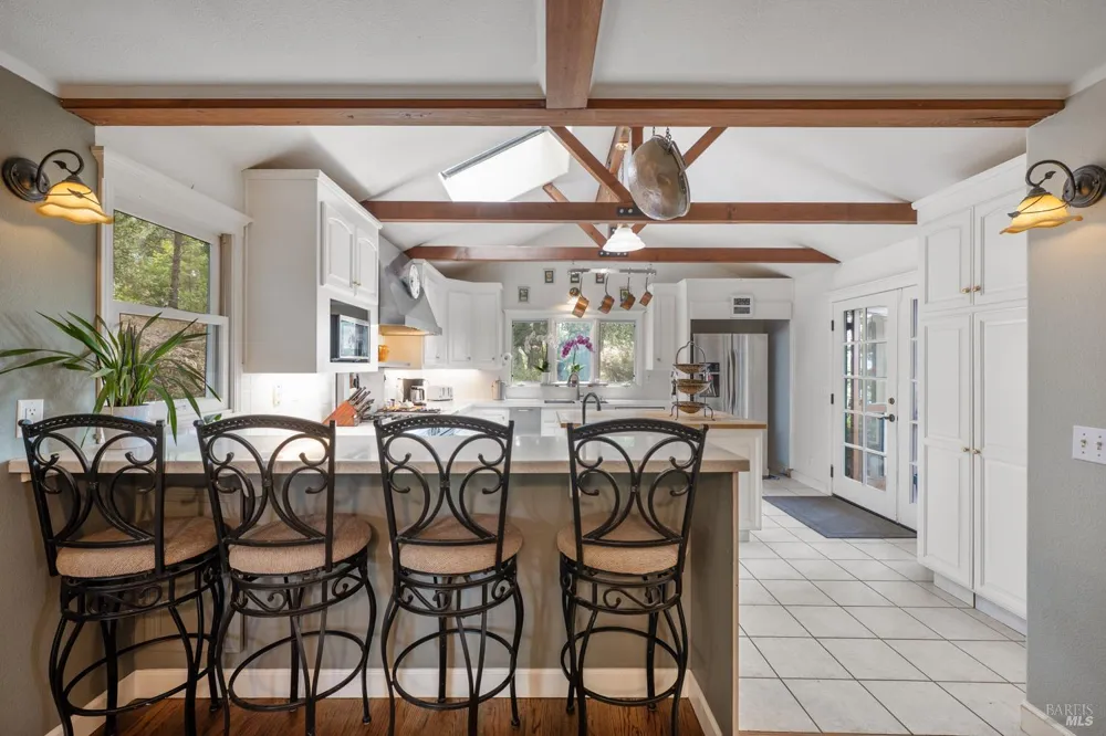 3250 Trinity Road Glen Ellen, CA 95442