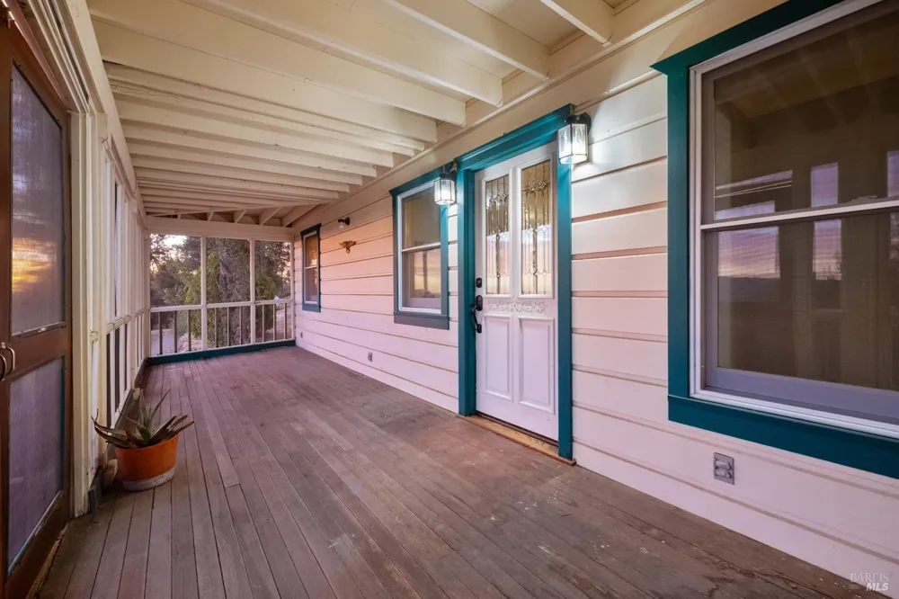 3250 Trinity Road Glen Ellen, CA 95442