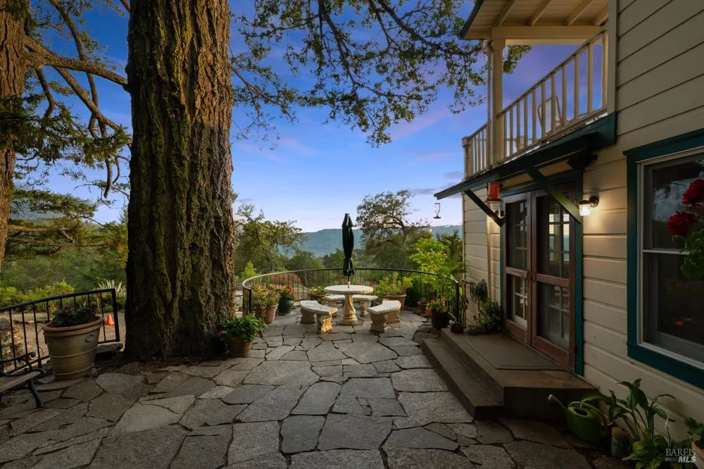 3250 Trinity Road Glen Ellen, CA 95442