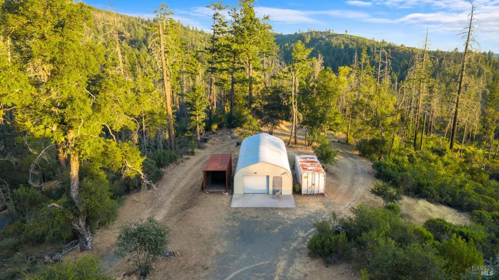 3250 Trinity Road Glen Ellen, CA 95442