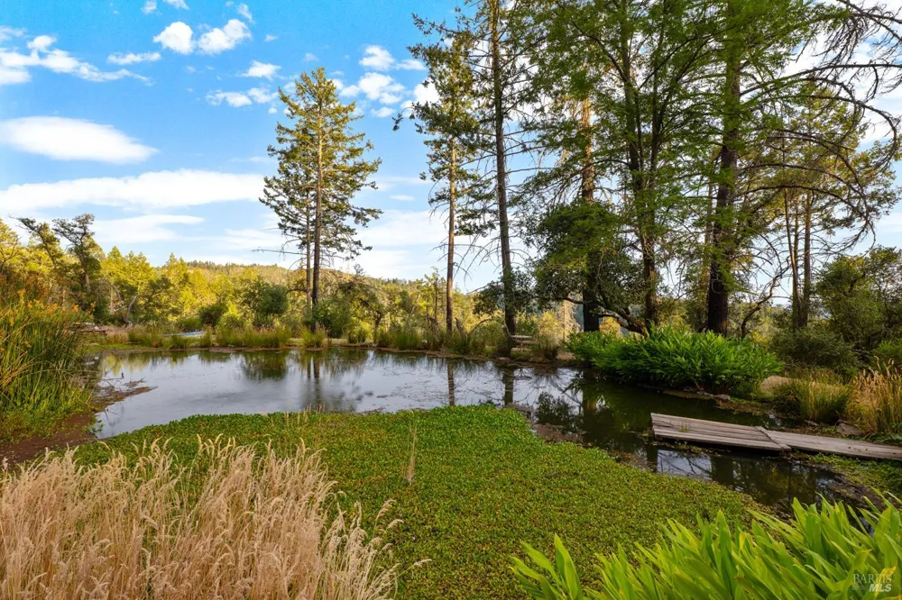 3250 Trinity Road Glen Ellen, CA 95442