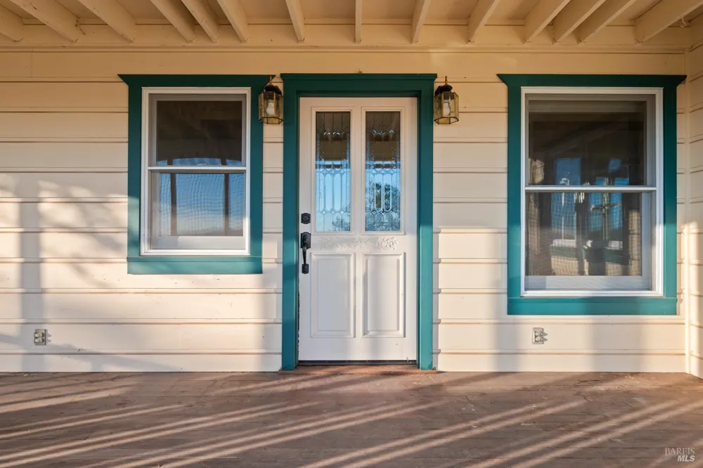 3250 Trinity Road Glen Ellen, CA 95442