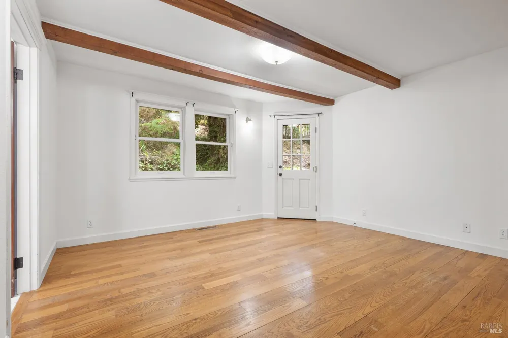 3250 Trinity Road Glen Ellen, CA 95442