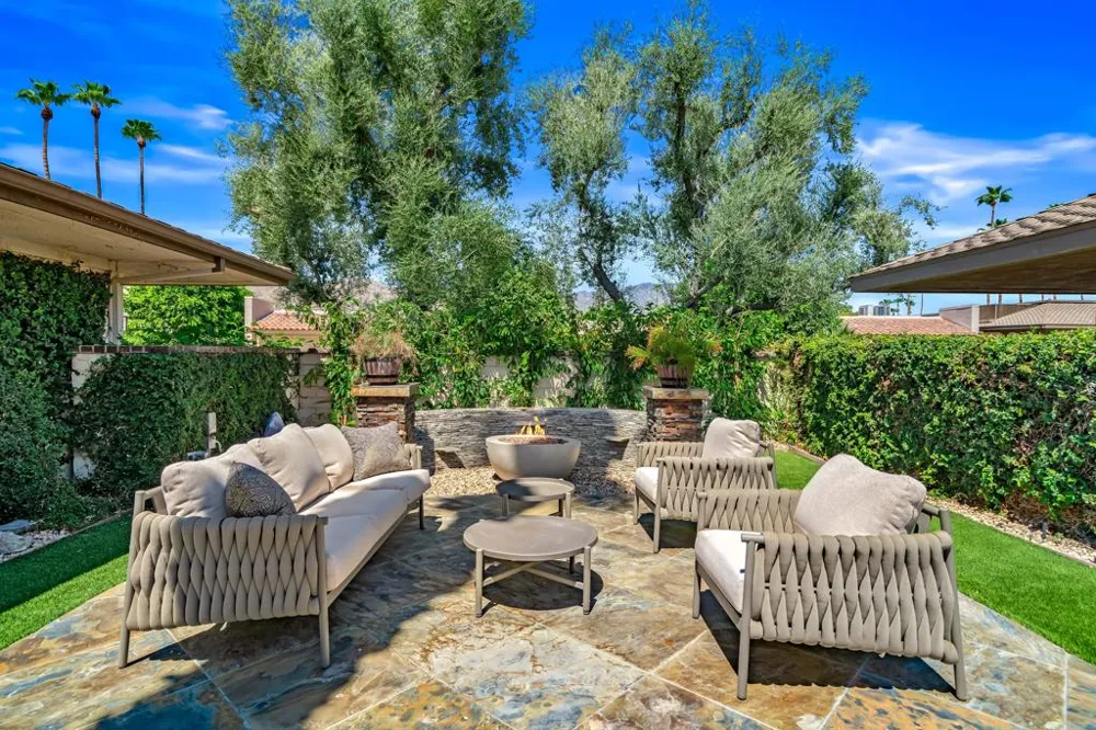 33 Colgate Drive Rancho Mirage, CA 92270