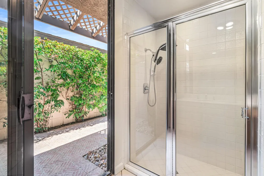 33 Colgate Drive Rancho Mirage, CA 92270