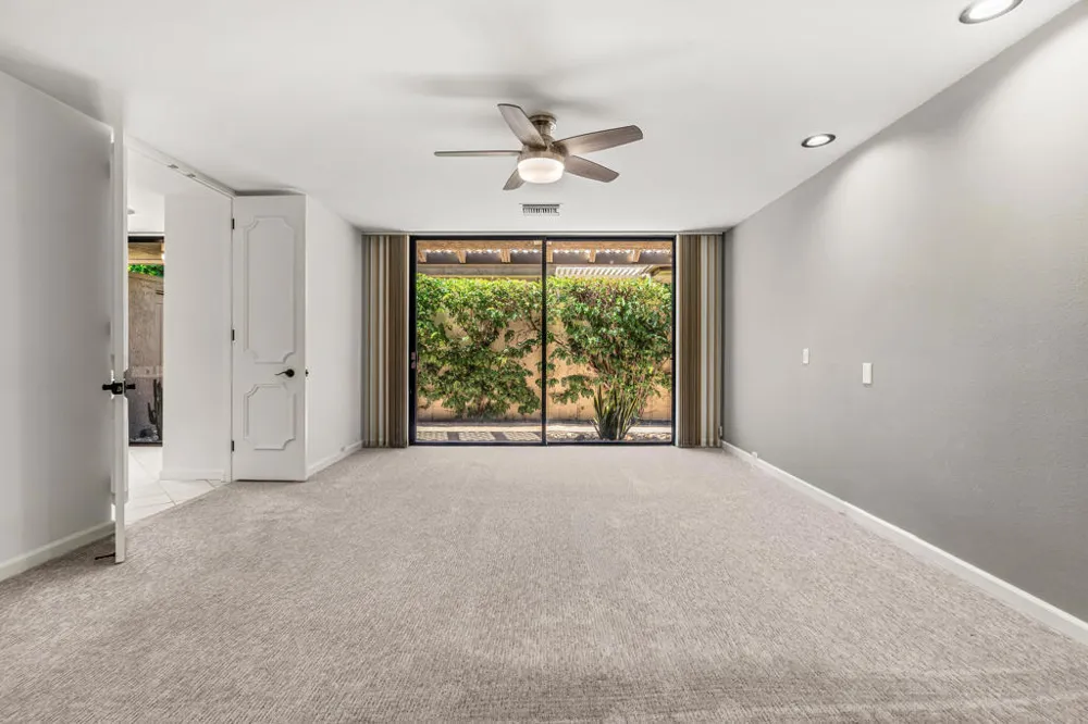 33 Colgate Drive Rancho Mirage, CA 92270