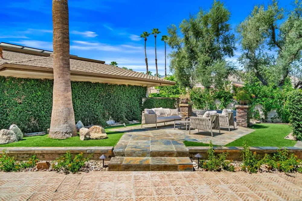 33 Colgate Drive Rancho Mirage, CA 92270
