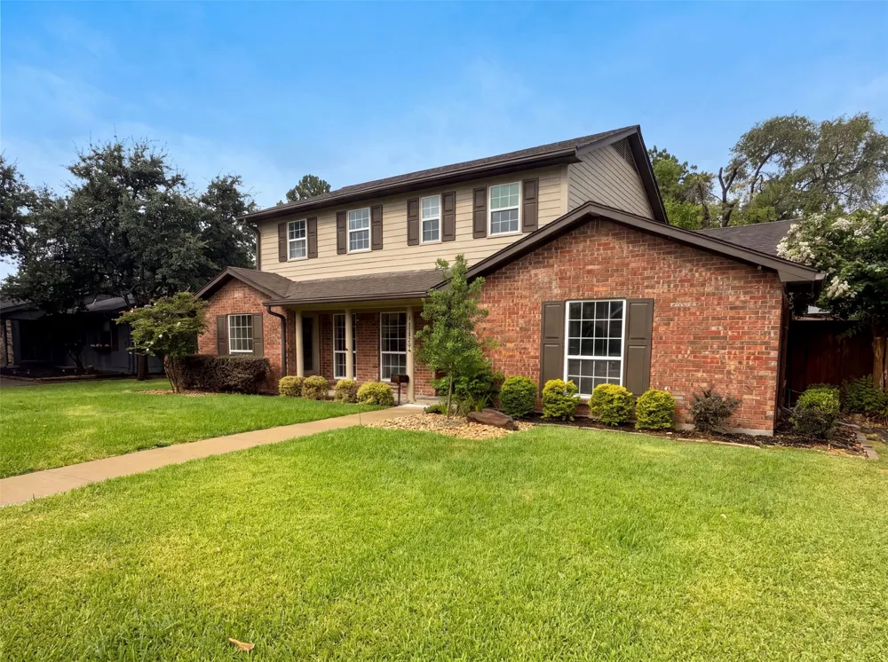 3308 Brookhaven Club Drive Farmers Branch, TX 75234
