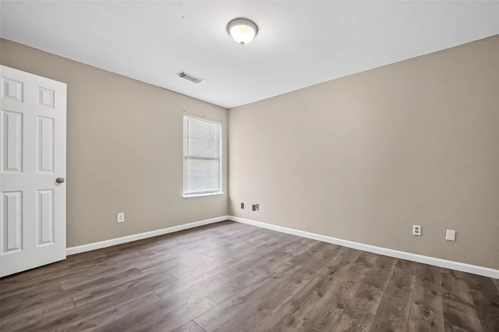 3014 La Estancia Lane Houston, TX 77093