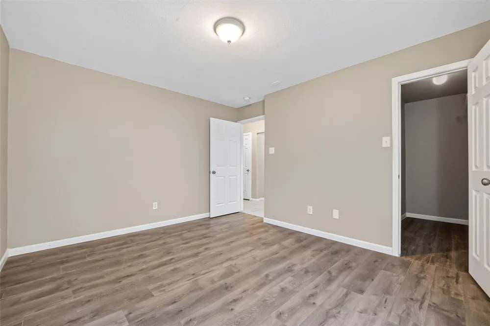 3014 La Estancia Lane Houston, TX 77093