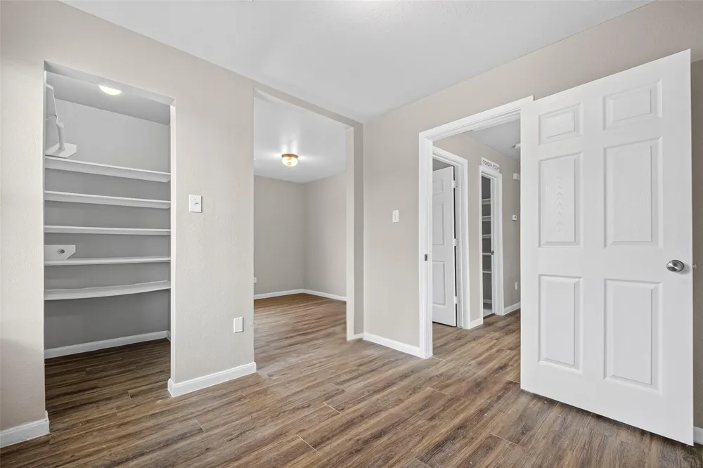 3014 La Estancia Lane Houston, TX 77093