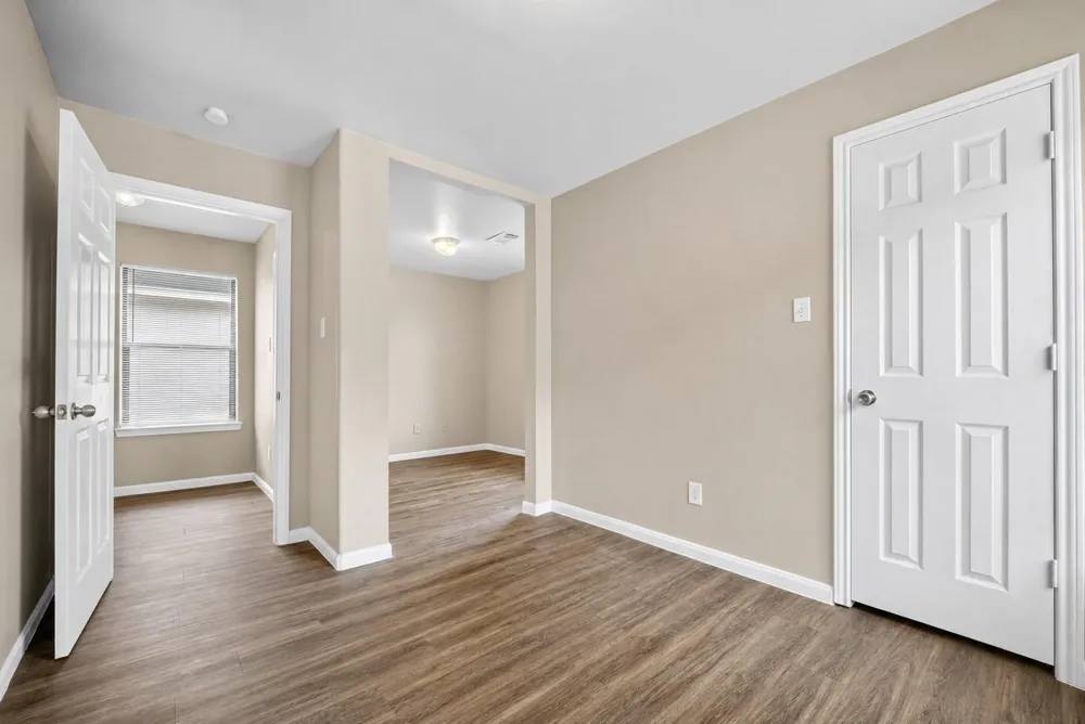 3014 La Estancia Lane Houston, TX 77093