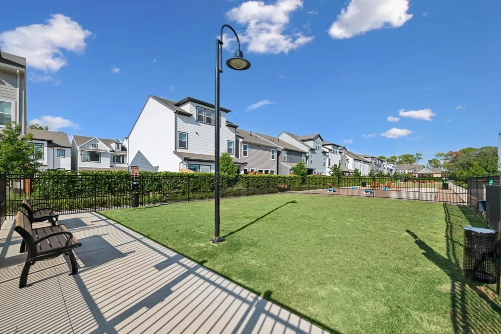 411 Kinley Oaks Drive Houston, TX 77079