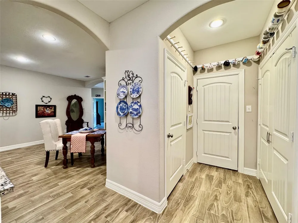 42 Trail Lake Trinity, TX 75862