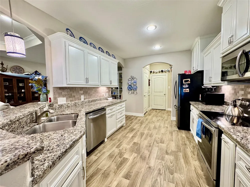 42 Trail Lake Trinity, TX 75862
