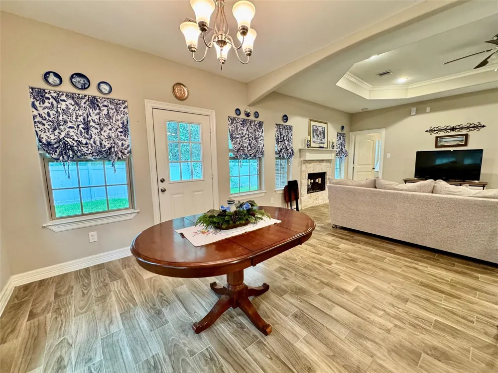 42 Trail Lake Trinity, TX 75862
