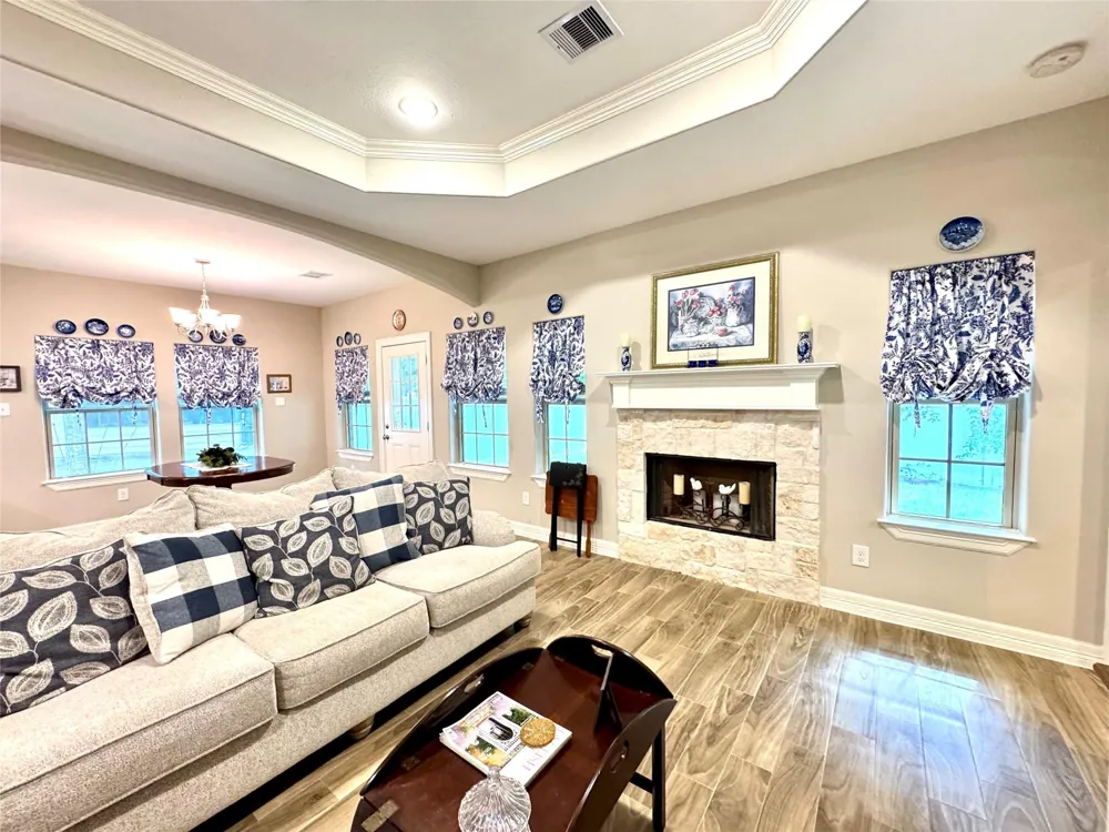 42 Trail Lake Trinity, TX 75862