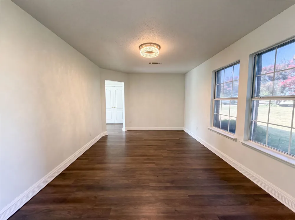 3940 Victory Court Midlothian, TX 76065