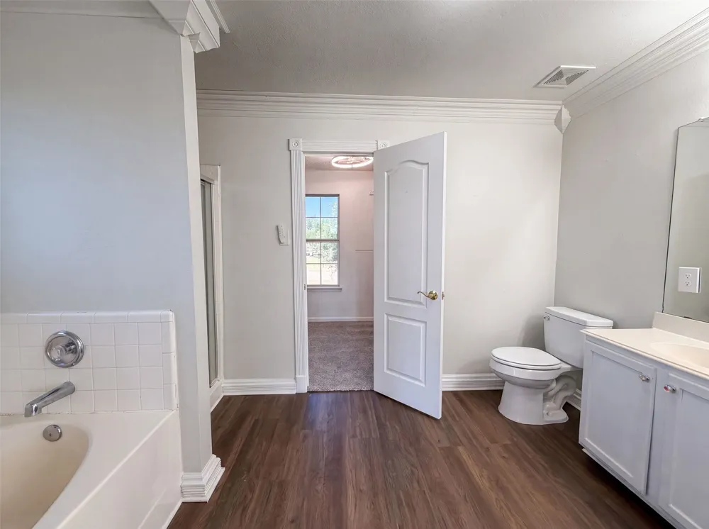 3940 Victory Court Midlothian, TX 76065