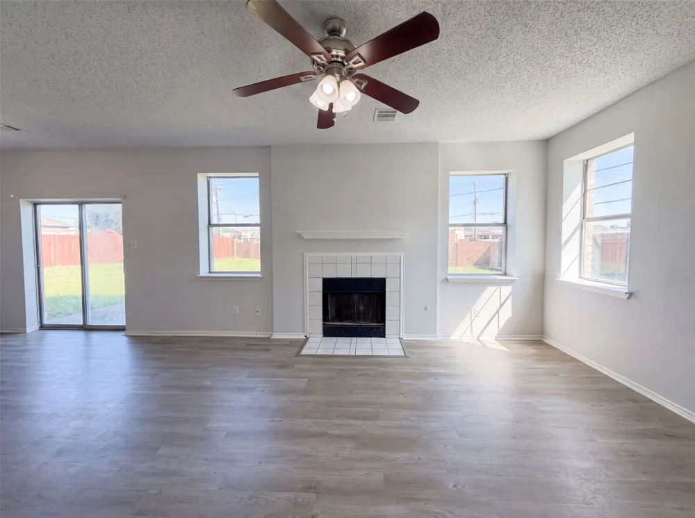 861 Pimernel Lane Plano, TX 75075