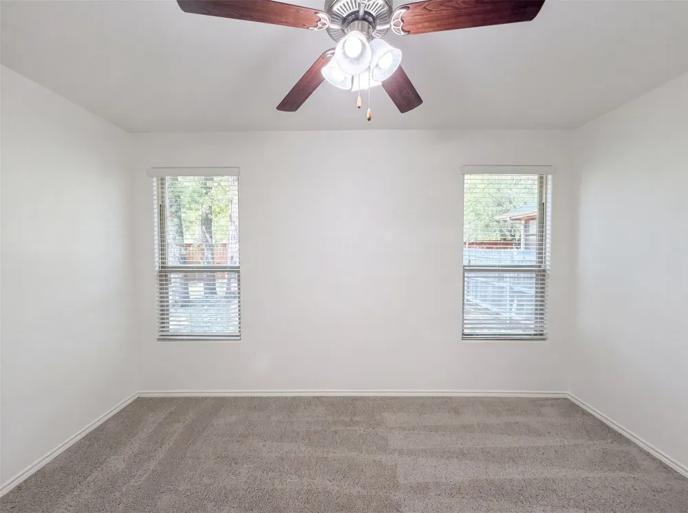 1108 Edgewater Drive Azle, TX 76020