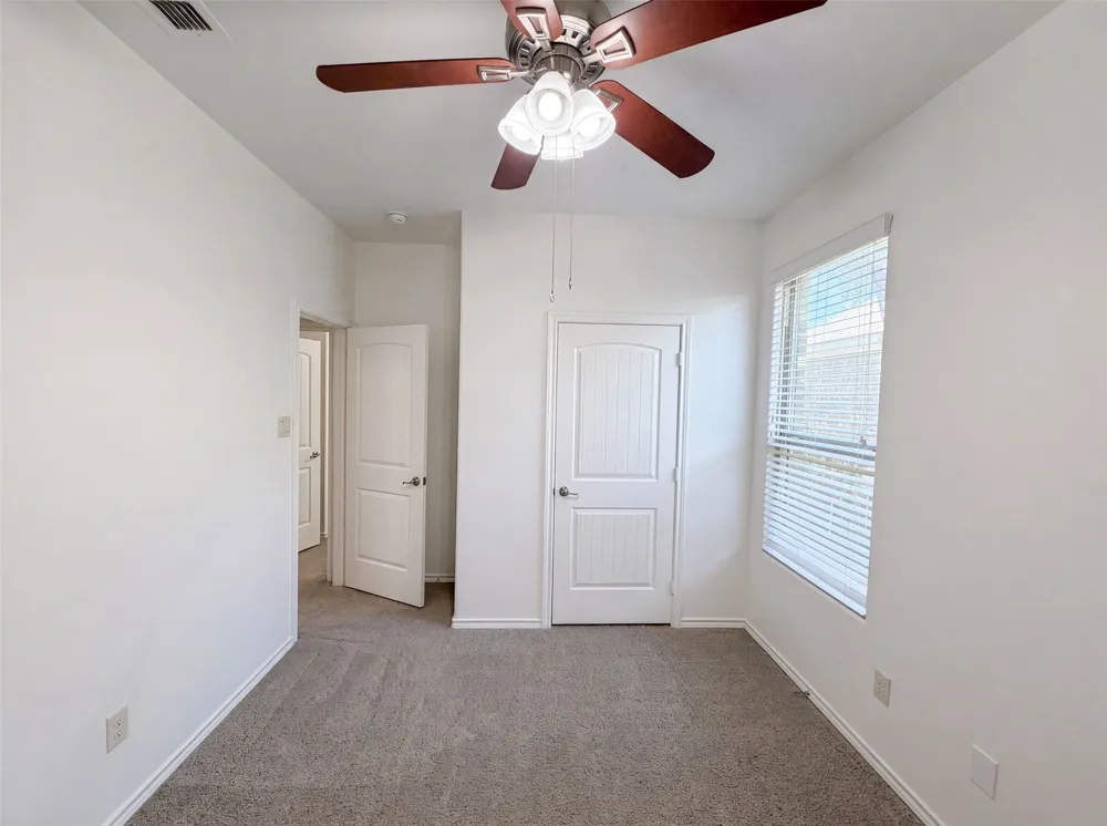 1108 Edgewater Drive Azle, TX 76020