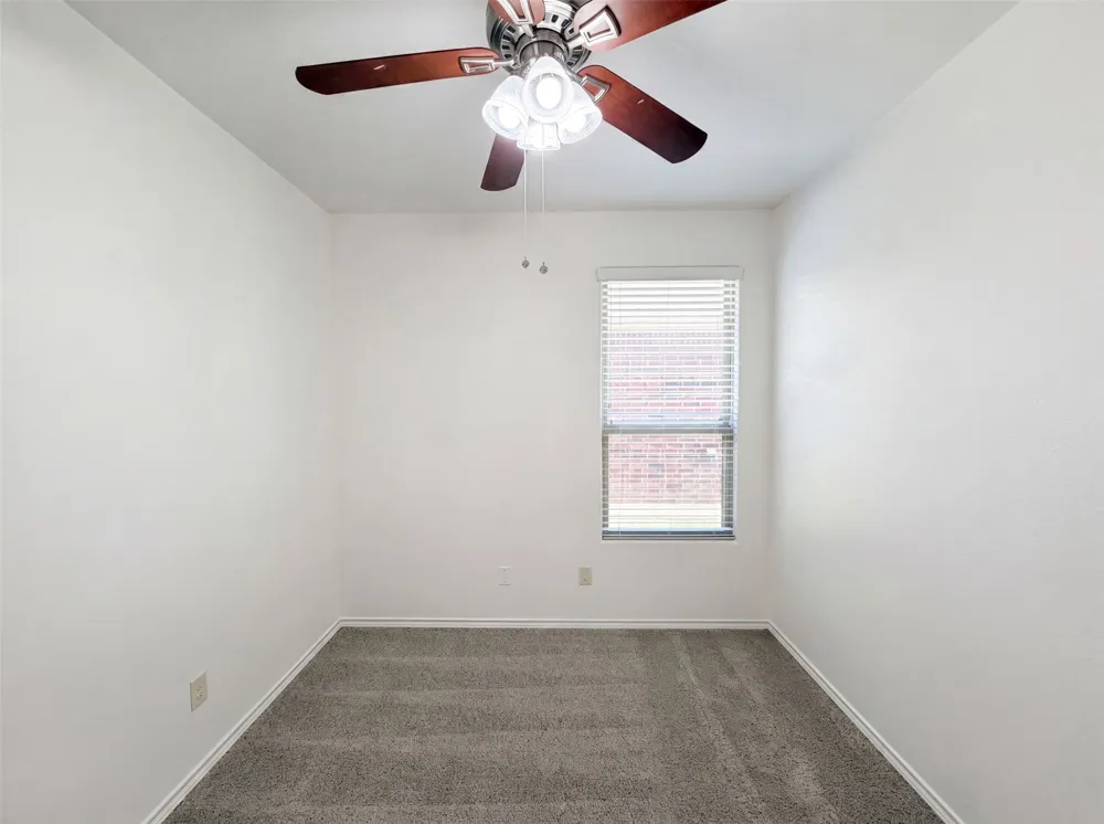 1108 Edgewater Drive Azle, TX 76020