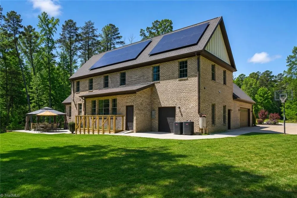 2007 Otter Creek Drive Whitsett, NC 27377