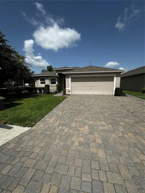 262 LAKE MARIANA PLACE