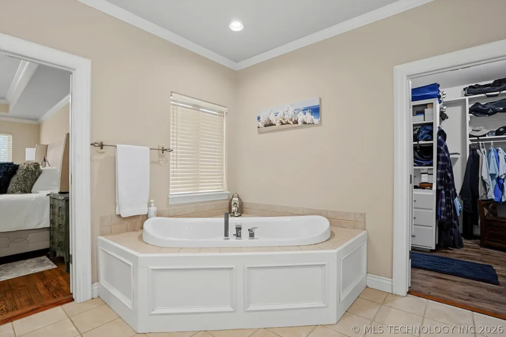 7813 E 99th Place Tulsa, OK 74133