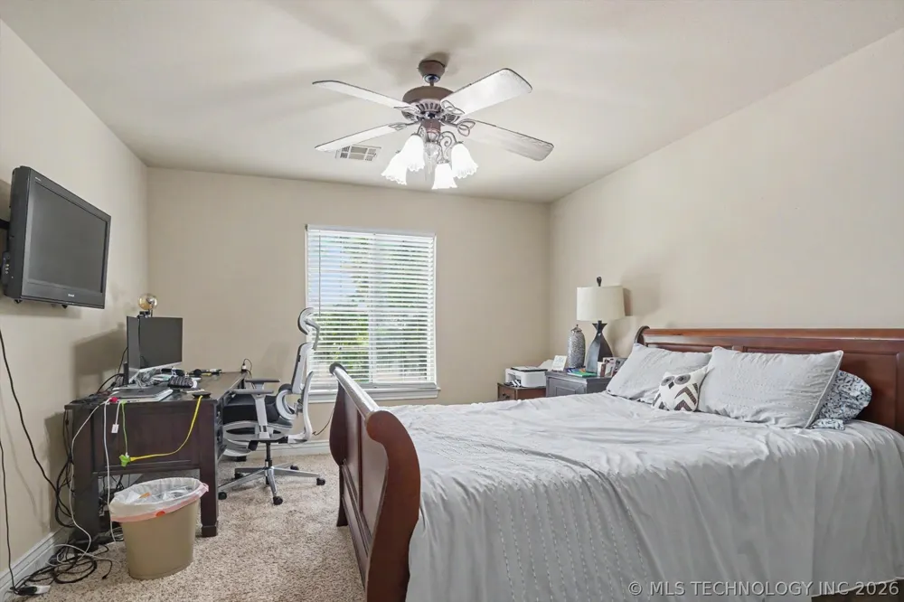 7813 E 99th Place Tulsa, OK 74133