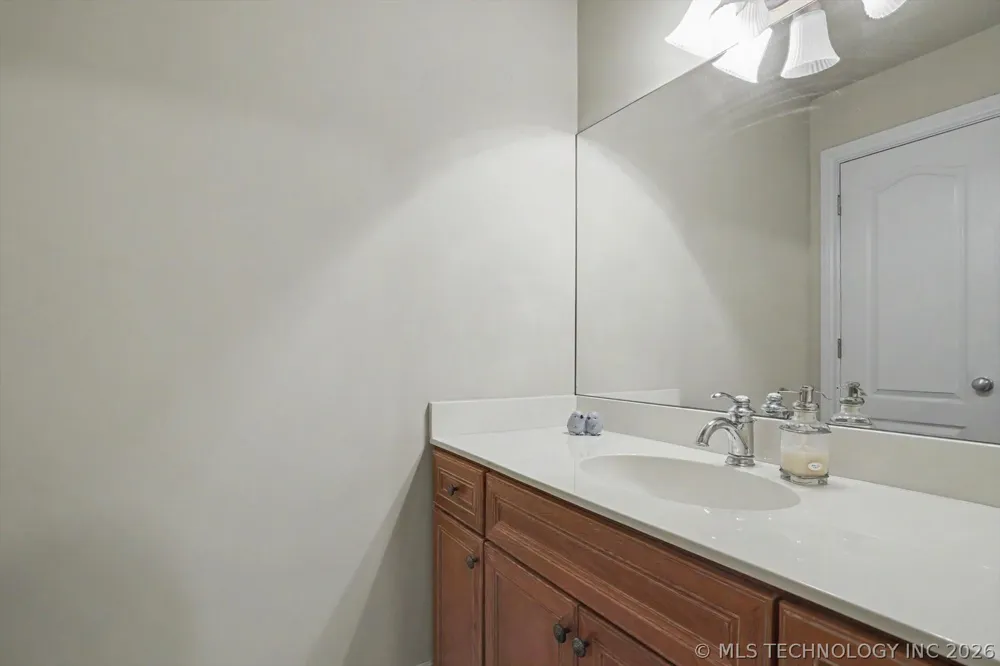 7813 E 99th Place Tulsa, OK 74133