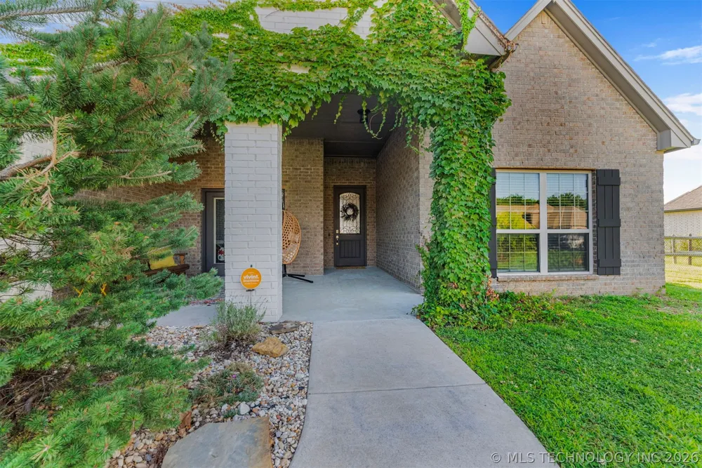 8220 154th Avenue E Owasso, OK 74055