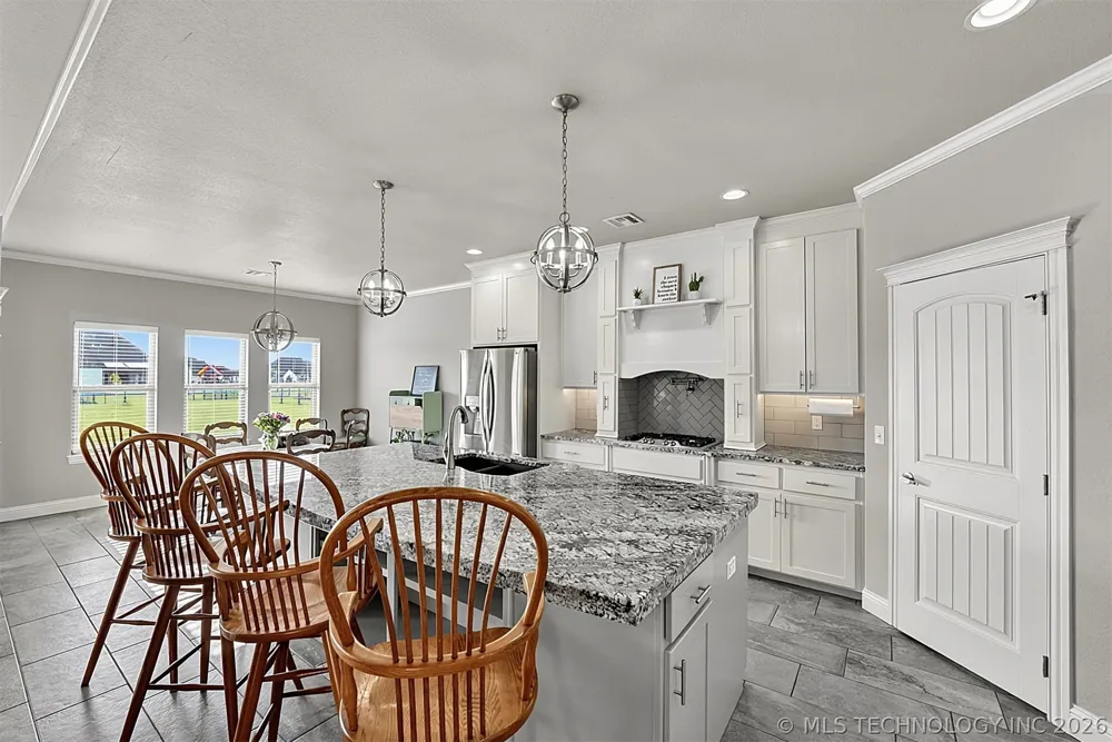 8220 154th Avenue E Owasso, OK 74055