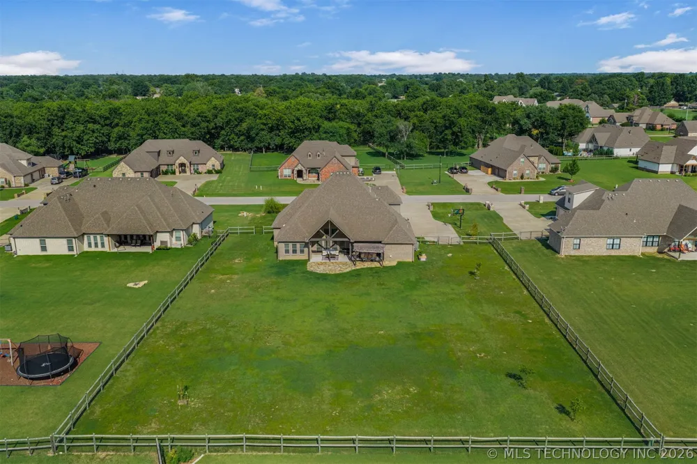 8220 154th Avenue E Owasso, OK 74055